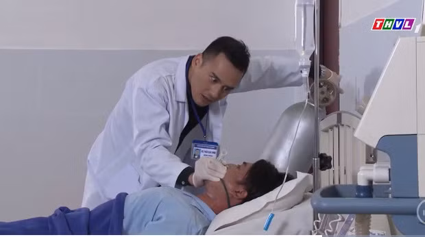 Phim tiep song 'Tieng set trong mua' gay tranh cai vi ngap canh nong, bao luc