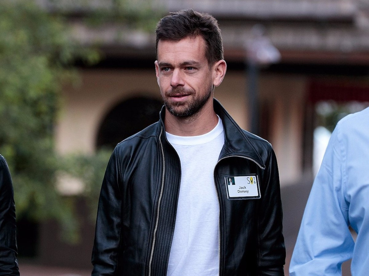 Jack Dorsey - CEO của Twitter ăn sáng đơn giản với hai quả trứng luộc cùng nước sốt. Ảnh: Getty.