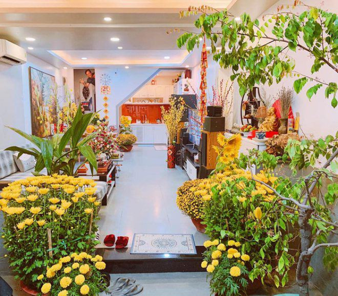 Ngôi nhà được trang hoàng rực rỡ vào dịp Tết. Ảnh: Khám phá.