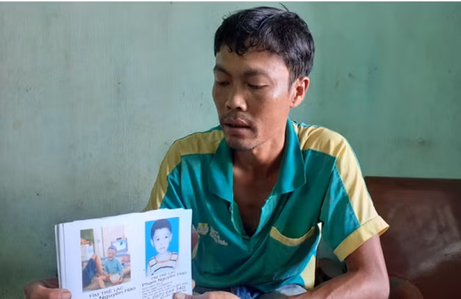 Cam dong hanh trinh nguoi cha ngheo rong ruoi ca nuoc tim con mat tich