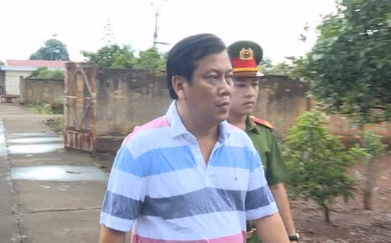 Loat dai gia Viet va nhung cu 