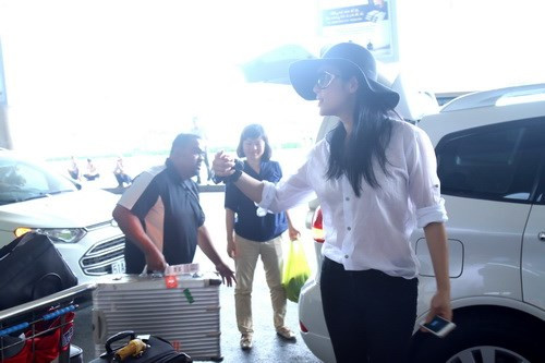 Tối nay Thu Phương sẽ góp mặt trong buổi họp báo chương trình "The Voice 2015". Sau đó cô sẽ tranh thủ bay ra Hà Nội hát trong một chương trình trước khi trở lại TP.HCM quay hình chương trình này.