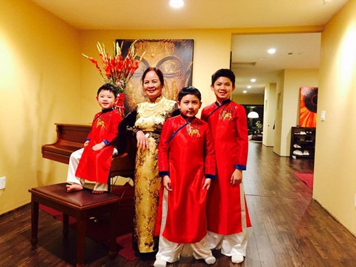 Căn nhà rộng rãi là tổ ấm hoàn hảo Bằng Kiều dành tặng cho cả gia đình.