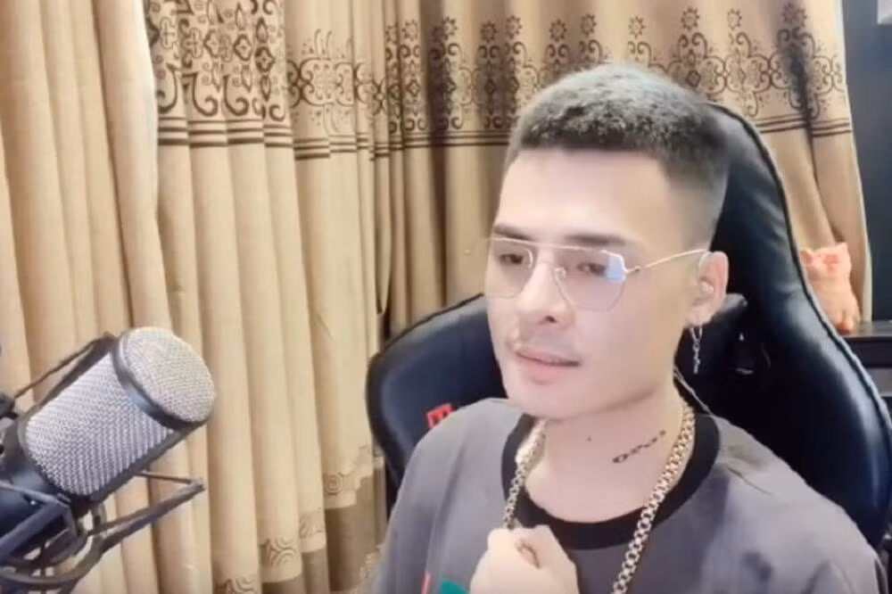 Nhung hien tuong mot thoi “lot xac 180 do”