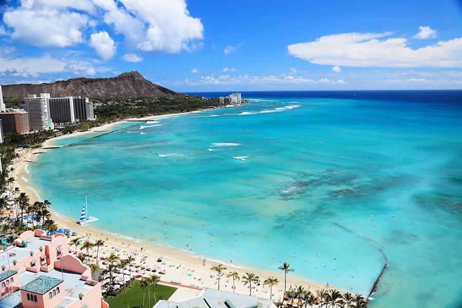 “Quần đảo Hawaii là một trong những địa điểm yêu thích của tôi trên thế giới. Nơi đây có rất nhiều phong cảnh đẹp, bãi biển trong xanh”, James Asquith nói. (Nguồn ảnh: Business Insider)