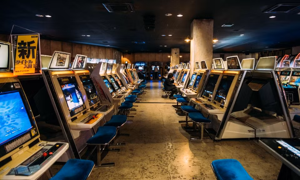 Các thiết bị điện tử trong trung tâm game này được bảo quản rất cẩn thận.