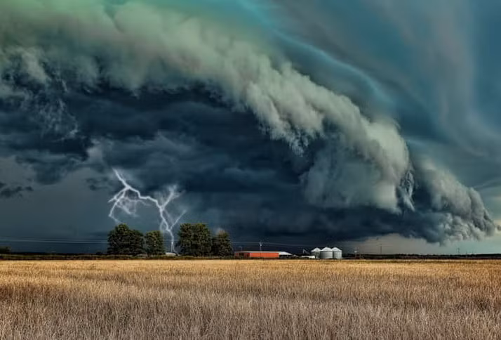 Nhiều người cho rằng chính phủ Mỹ đang phát triển khả năng kiểm soát thời tiết tại Khu vực 51.