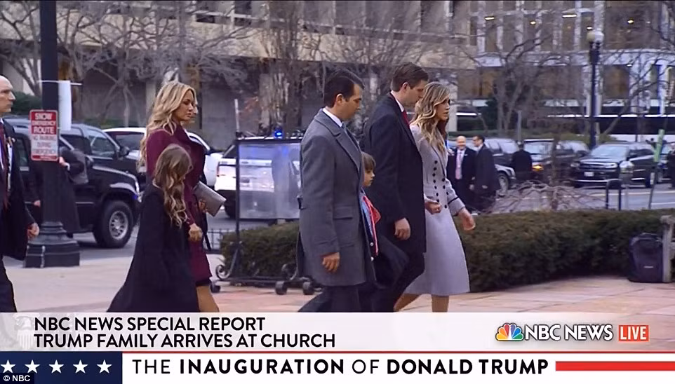 Các con, cháu của Tổng thống đắc cử Trump cũng đã có mặt tại nhà thờ St John. Ảnh: NBC News.