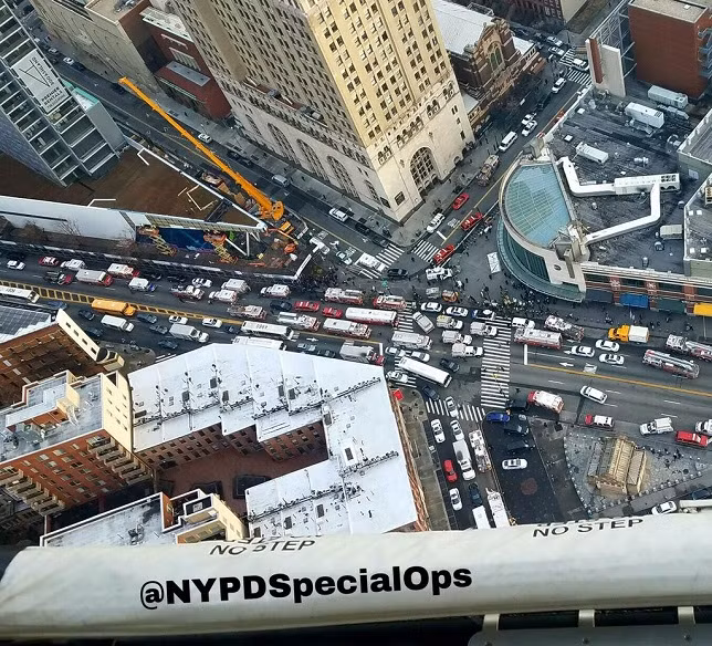 RT đưa tin, vụ tai nạn tàu hỏa trật bánh ở Mỹ xảy ra vào khoảng 8h30 sáng ngày 4/1 (giờ địa phương). Ảnh: RT.