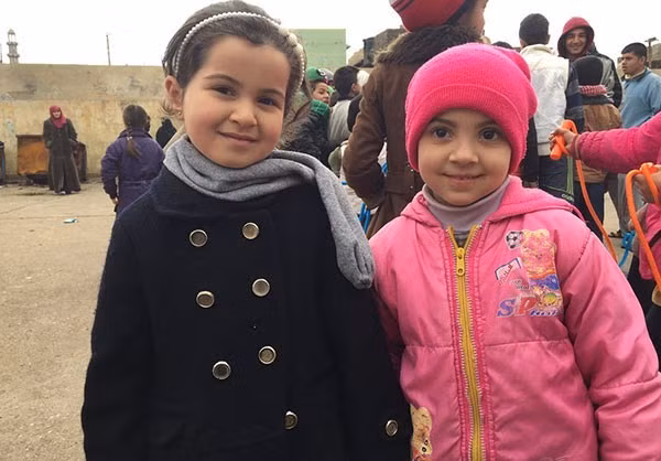 Anh: Hoc sinh Iraq no nuc di hoc o thanh pho Mosul-Hinh-14