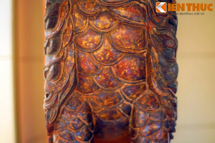 Các binh sĩ liền theo con chim đến một thung lũng chín đỏ quả bồ quân. Loại quả này giúp cho nghĩa quân Lam Sơn qua khỏi cơn hoạn nạn, tiếp tục chuẩn bị lực lượng chiến đấu chống quân Minh.