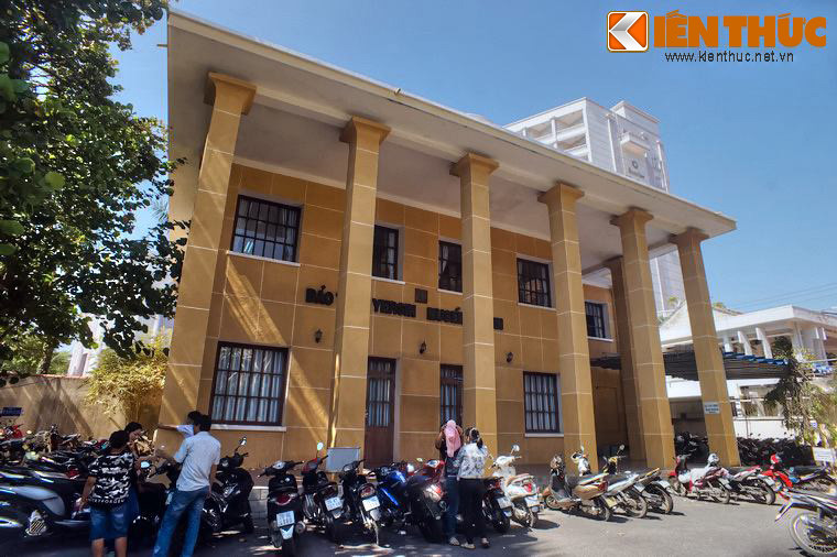 Ngược dòng thời gian về thập niên 1890, khi đó bác sĩ Yersin rời đất Pháp tới Đông Dương để chăm sóc sức khỏe cho hành khách và thủy thủ trên tàu Volga, một tàu hàng tuyến Sài Gòn – Manila (Philippines). Ảnh: Bảo tàng Alexandre Yersin ở Nha Trang.