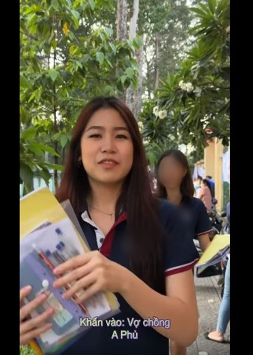 Trên trang cá nhân, nữ nhạc sĩ Lưu Thiên Hương vừa chia sẻ clip đưa con gái Vy Uyên tham gia kỳ thi tốt nghiệp THPT.