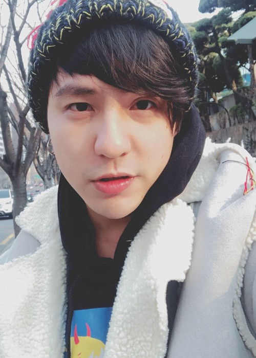 Theo Liêu Hưng, nhiều dự án trước Tăng Nhật Tuệ thường xuyên trả tiền chậm 3 - 4 tháng nhưng Tăng Nhật Tuệ vẫn trả lời và hứa hẹn trả. Lần này, khi nợ đã quá hạn hơn một tháng, Tăng Nhật Tuệ im hơi lặng tiếng. Ảnh: FBNV.