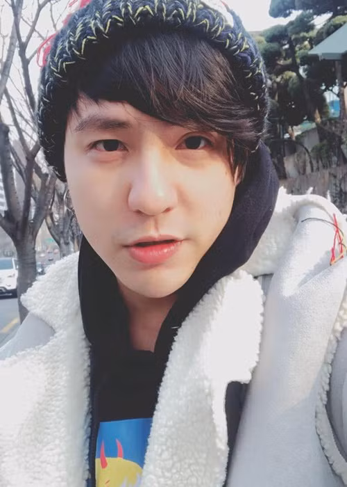 Theo Liêu Hưng, nhiều dự án trước Tăng Nhật Tuệ thường xuyên trả tiền chậm 3 - 4 tháng nhưng Tăng Nhật Tuệ vẫn trả lời và hứa hẹn trả. Lần này, khi nợ đã quá hạn hơn một tháng, Tăng Nhật Tuệ im hơi lặng tiếng. Ảnh: FBNV.