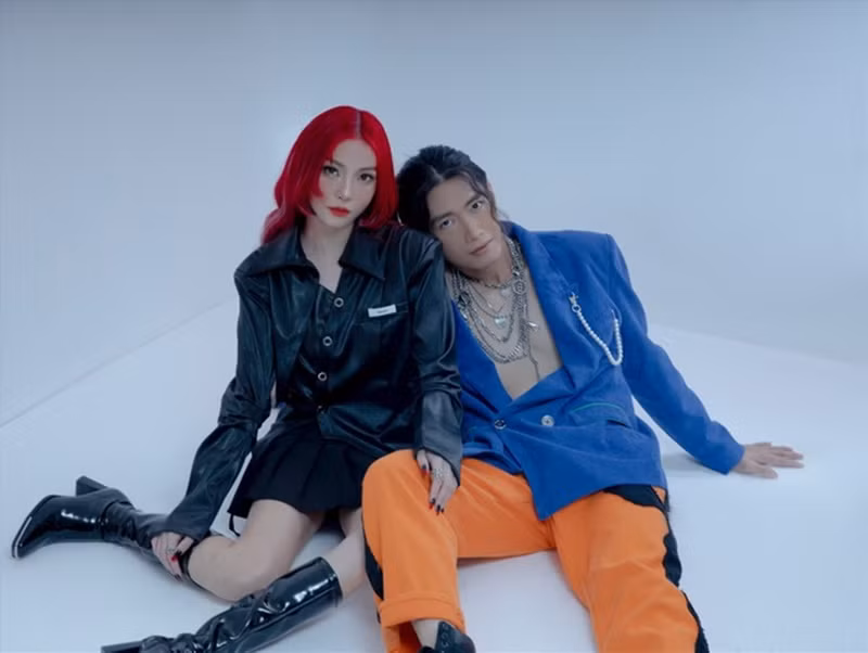 Mới đây, vũ công Quang Đăng công khai chuyện hẹn hò với Yee Pink. Anh quen người yêu khi sang Bắc Kinh (Trung Quốc) dạy vũ đạo. Ảnh: Zing.