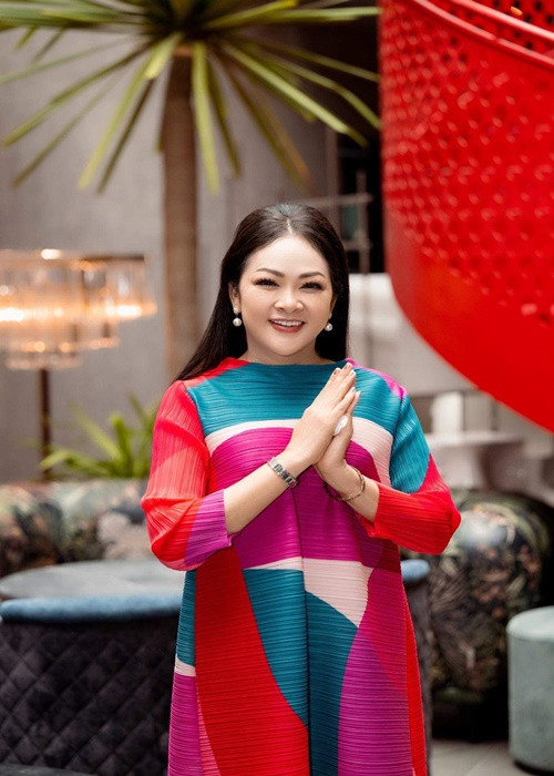 Danh tính bạn trai của Như Quỳnh vẫn là một ẩn số. Ảnh: FBNV.