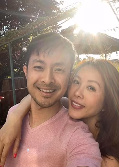 Hoa hậu Thu Hoài hơn doanh nhân Trí Tống 10 tuổi. Cặp đôi kết hôn vào năm 2021. Ảnh: FBNV