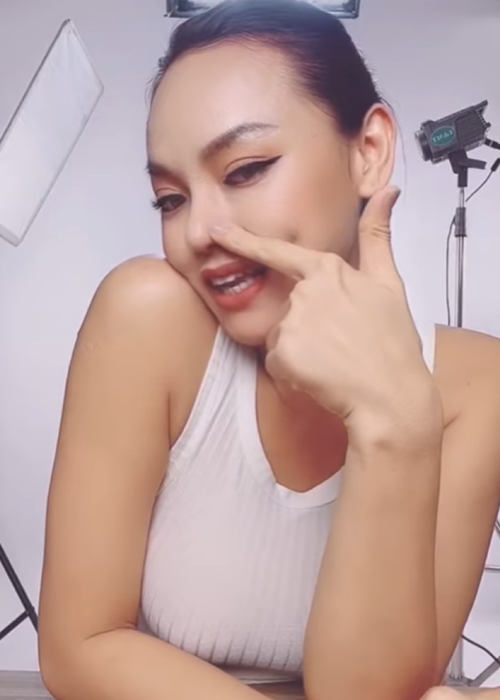 Mai Ngô sở hữu chiếc mũi thon gọn hơn nhờ phẫu thuật thẩm mỹ. Ảnh: Molistar.