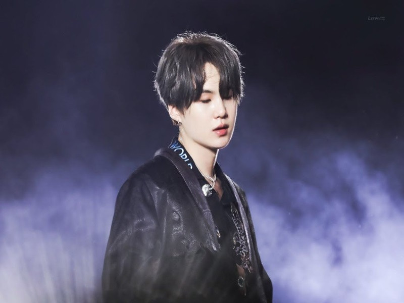 Suga là thành viên đầu tiên của BTS tổ chức tour lưu diễn toàn cầu. Chuyến lưu diễn của anh bắt đầu từ tháng 4 vừa qua. Ảnh: Zing.