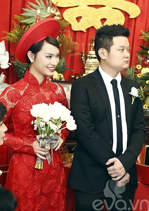 Mới đây, nữ ca sĩ Trà My Idol chia sẻ hình ảnh cưới của cô cách đây 9 năm. Ảnh: FBNV.