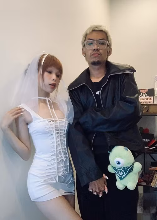 Cả hai đều xây dựng hình ảnh cá tính. Ảnh: FBNV.