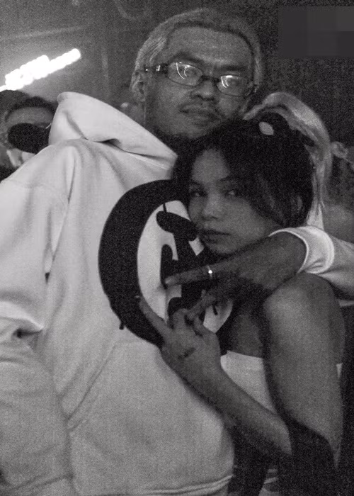 Nam rapper tỏ ra chiều chuộng bạn gái khi thường làm phó nháy cho Liu Grace. Ảnh: Instagram.