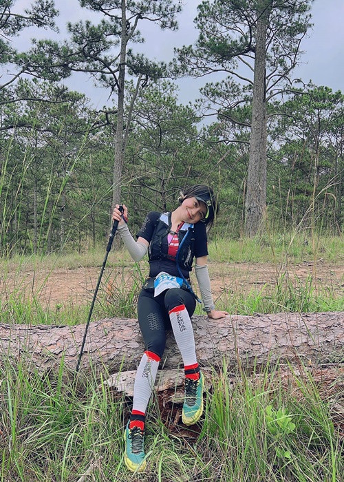 Trên trang cá nhân, nữ ca sĩ thường xuyên chia sẻ hình ảnh đời thường bình yên. Ảnh: FBNV.