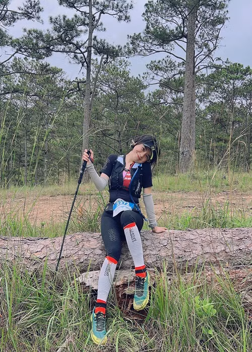 Trên trang cá nhân, nữ ca sĩ thường xuyên chia sẻ hình ảnh đời thường bình yên. Ảnh: FBNV.