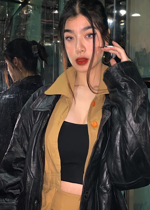 Hoài Anh hay bị những người xung quanh trêu rằng nhìn cách ăn mặc là nhận ra ngay con gái Võ Hoài Nam.