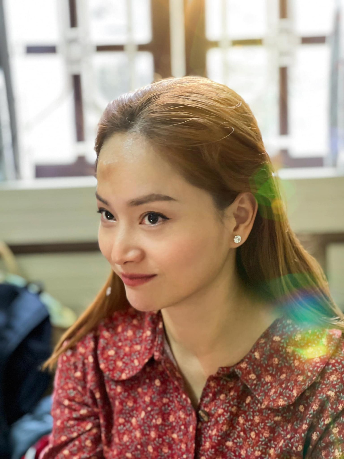 ' Gia đình mình vui bất thình lình' là bộ phim mới nhất có sự góp mặt của Lan Phương. Cô vào vai Hà, nàng dâu thứ có tính cách trẻ con, lắm chuyện, nhiệt tình thái quá và đôi khi cũng tham lam, xấu tính.