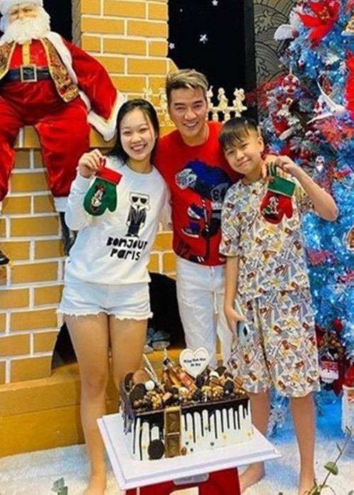 Theo Đàm Vĩnh Hưng, bé Tin và Huỳnh Như ngoan hiền, lễ phép, học giỏi, tình cảm, tự lập, khiêm nhường, không ỷ lại vào sự nổi tiếng của ba. Ảnh: FBNV.