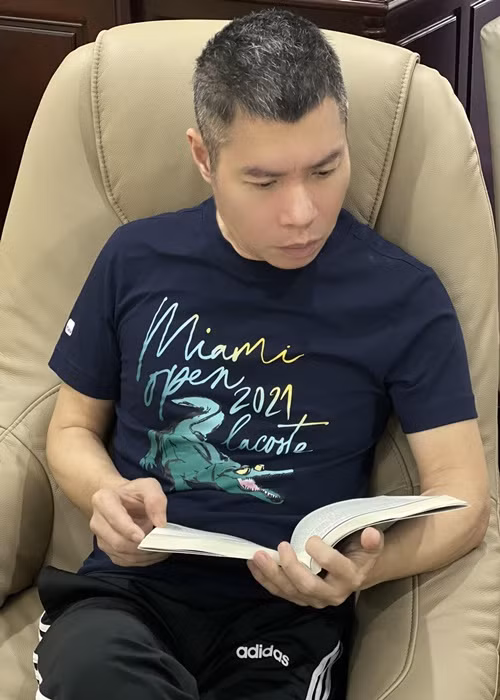 Nhiều đồng nghiệp, khán giả mong Công Lý sớm phục hồi hoàn toàn sức khỏe để trở lại với những vai diễn hài hơi.