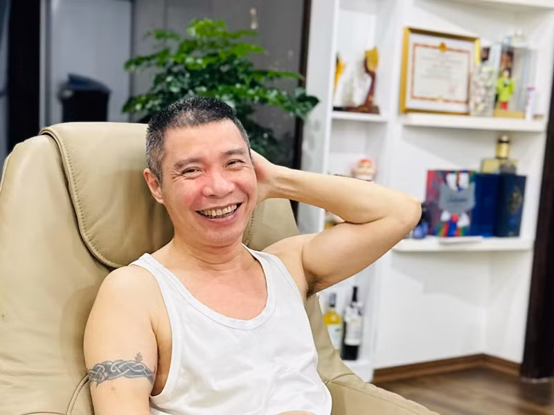 Mới đây, Ngọc Hà hài hước chia sẻ, Công Lý dạo này hay hờn, hay dỗi, dễ bị tổn thương.