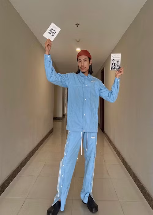 Nam diễn viên từng gây sốc khi để tóc dài và râu ria xồm xoàm ở đám cưới của Anh Tú - Diệu Nhi.