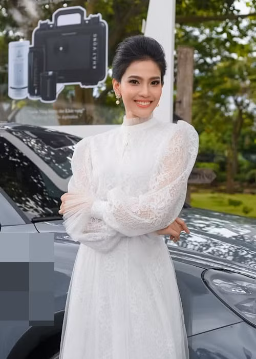 Năm 2014, tổ chức PETA (Hiệp hội bảo vệ động vật) khu vực châu Á công bố Trương Thị May là “Mỹ nhân ăn chay hấp dẫn nhất châu Á” năm 2014.