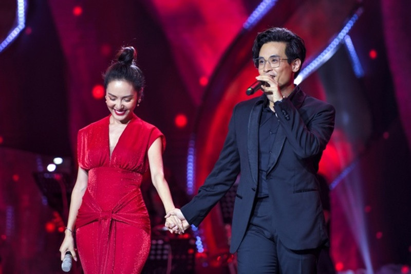 Nữ ca sĩ song ca ăn ý với Hà Anh Tuấn trong nhiều bài hát như: Cơn mưa tình yêu, Thiên đường gọi tên, Giấc mơ anh và em, Yêu em. Ảnh: Zing.