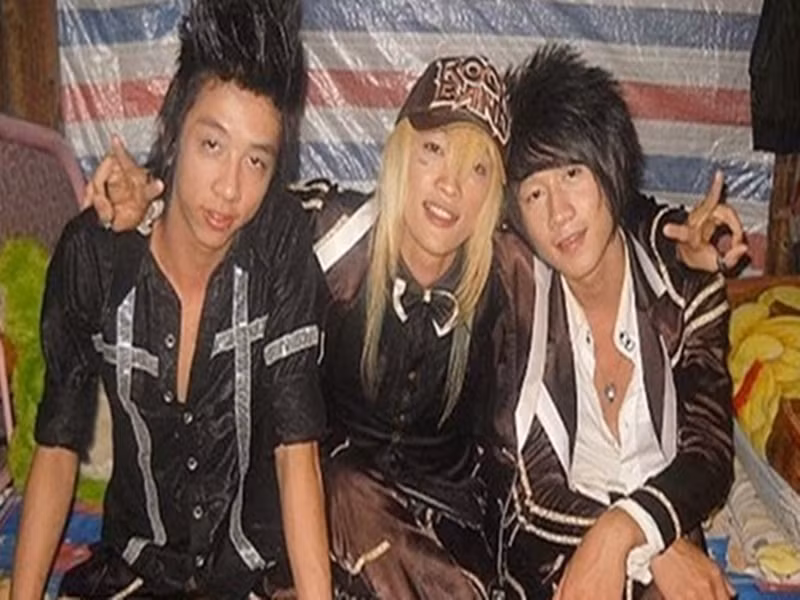 Nhiều TikToker trên các quốc gia từ châu Á và châu Âu cover Thêm một lần đau của HKT trong khi đây là ca khúc từng bị xem là thảm họa Vpop. Ảnh: Zing