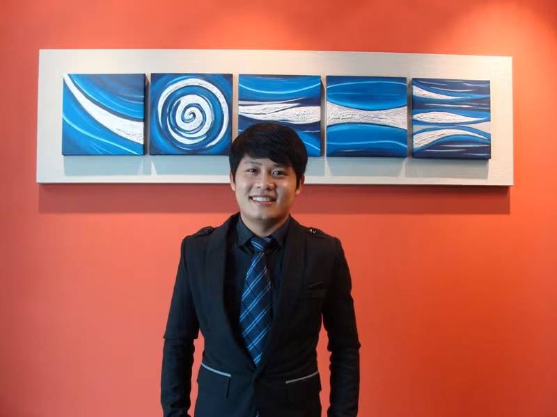 Nhiều bài hát của Nguyễn Văn Chung trở thành hit cho các ca sĩ thể hiện như: Chiếc khăn gió ấm (Khánh Phương), Mùa đông không lạnh (Akira Phan), Em luôn ở trong tâm trí anh (nhóm The Men), Nhật ký của mẹ (Hiền Thục), Vầng trăng khóc (Khánh Ngọc và Nhật Tinh Anh), Bay giữa ngân hà (Nam Cường), Con đường mưa (Cao Thái Sơn).