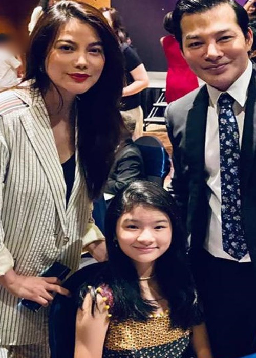 Trong cuộc phỏng vấn với Dân Trí, Trần Bảo Sơn cho biết, anh và Trương Ngọc Ánh giữ mối quan hệ tốt đẹp. “Nếu như một trong hai gặp những vấn đề khó khăn, đối phương sẵn sàng hỗ trợ và giúp đỡ”, anh nói. Ảnh: FBNV.