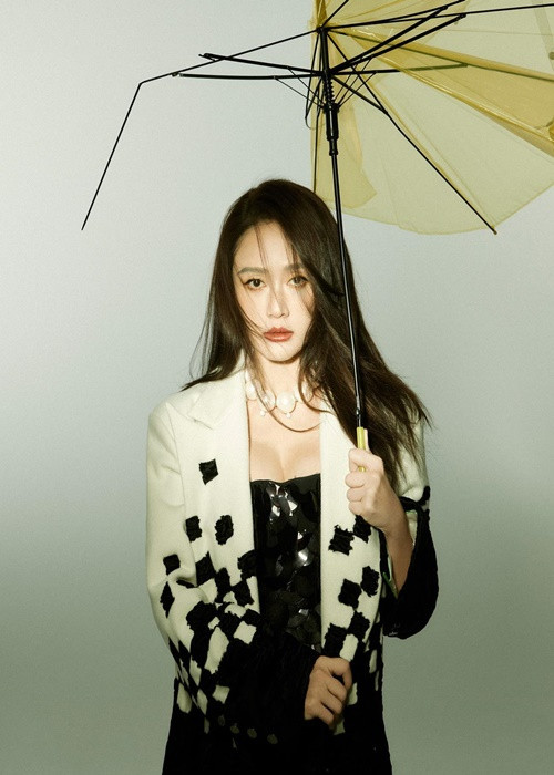 Trần Kiều Ân thường xuyên được mời làm người mẫu cho các tạp chí. Ảnh: Instagram.