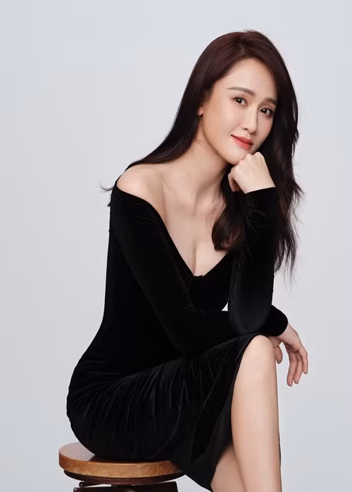 "Nữ hoàng xứ Đài" ngày càng quyến rũ. Ảnh: Instagram.