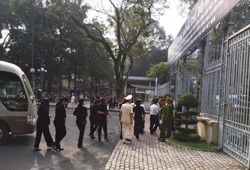 Tinh cam nguoi dan mien Nam tai le Quoc tang nguyen Tong Bi thu Do Muoi-Hinh-4