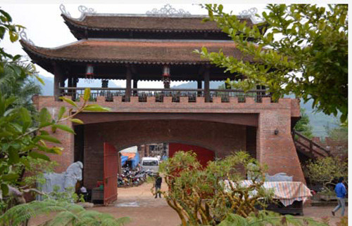 Xem nha giau xua - nay xay cong doc cho biet thu-Hinh-5