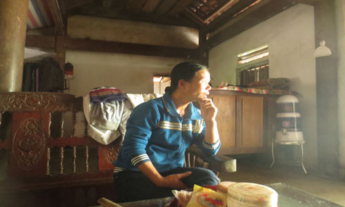 Hiep dam roi voi va mang nan nhan di... cap cuu