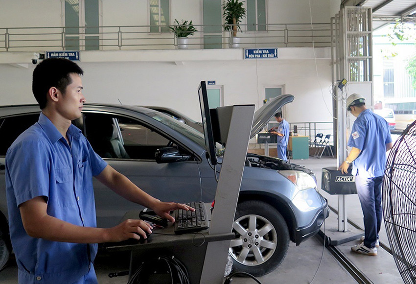 “Độ” xe thế nào để vẫn được đăng kiểm, không vi phạm? “Do” xe the nao de van duoc dang kiem, khong vi pham?