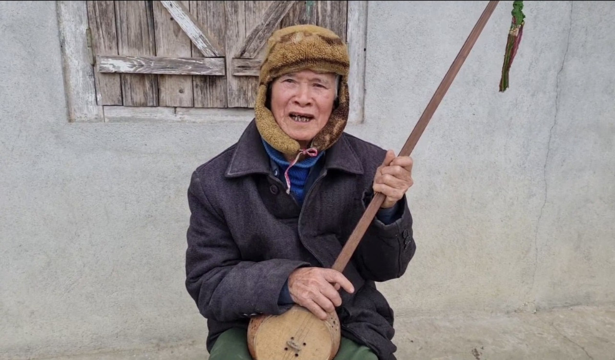 Nghe nhan Lam Van Lu: Nguoi giu hon cho dieu xoe tren “Cao nguyen trang”