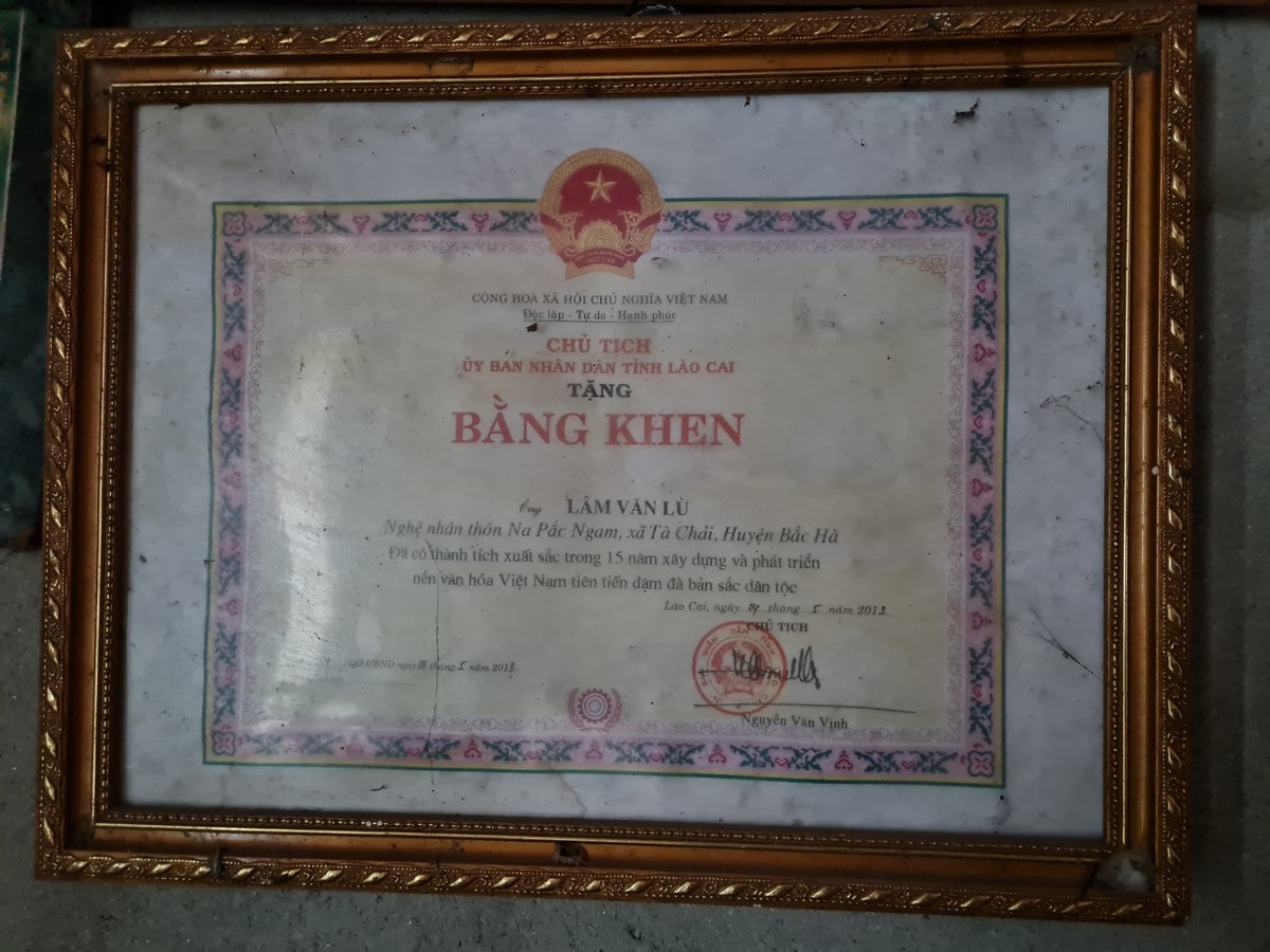 Nghe nhan Lam Van Lu: Nguoi giu hon cho dieu xoe tren “Cao nguyen trang”-Hinh-6