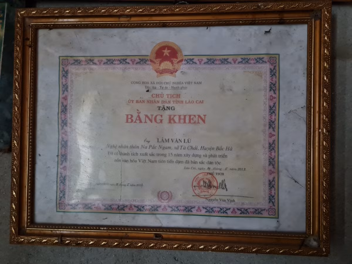 Nghe nhan Lam Van Lu: Nguoi giu hon cho dieu xoe tren “Cao nguyen trang”-Hinh-6