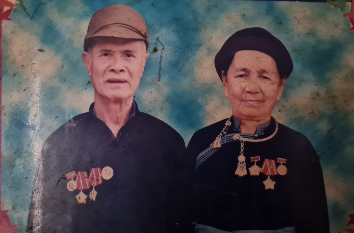 Nghe nhan Lam Van Lu: Nguoi giu hon cho dieu xoe tren “Cao nguyen trang”-Hinh-3